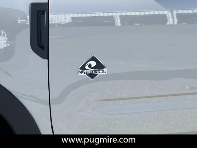new 2025 Ford Bronco Sport car, priced at $39,405
