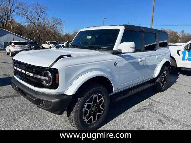 new 2024 Ford Bronco car, priced at $48,910