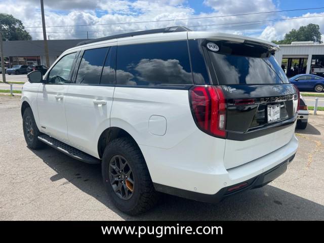 new 2025 Ford Expedition car, priced at $81,380