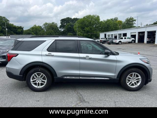 new 2025 Ford Explorer car, priced at $39,430