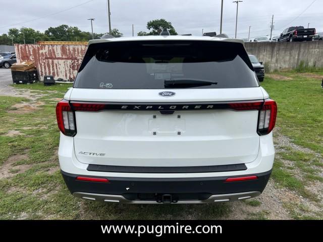 new 2025 Ford Explorer car, priced at $41,060