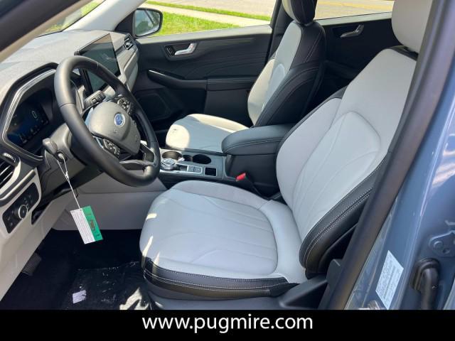 new 2025 Ford Escape PHEV car, priced at $40,620