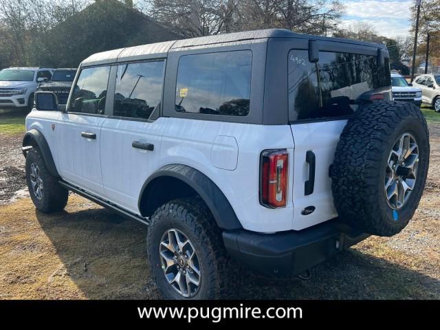 new 2024 Ford Bronco car, priced at $59,380