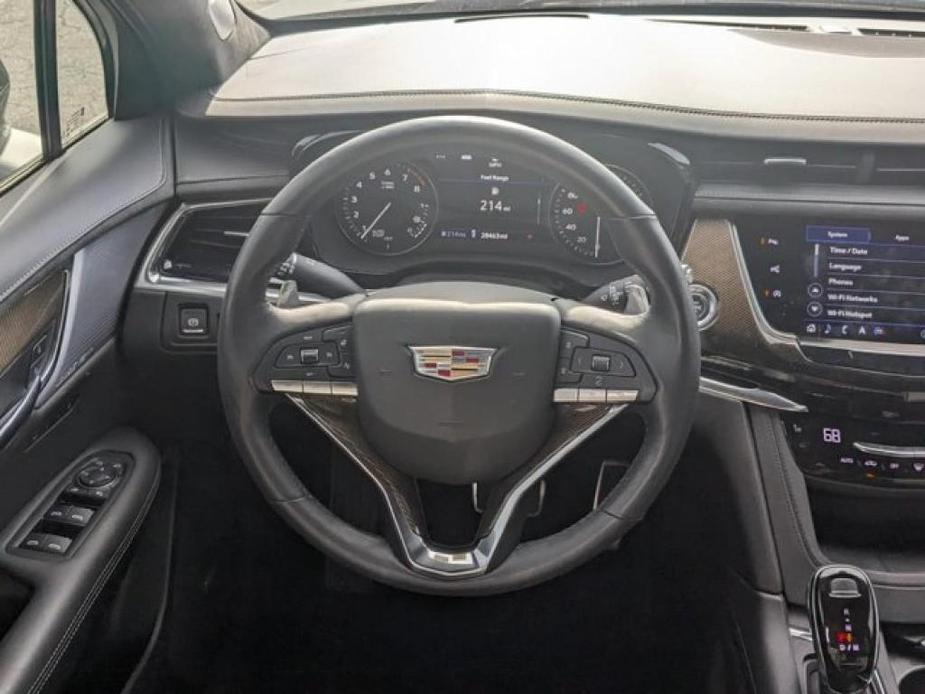 used 2020 Cadillac XT6 car, priced at $37,500