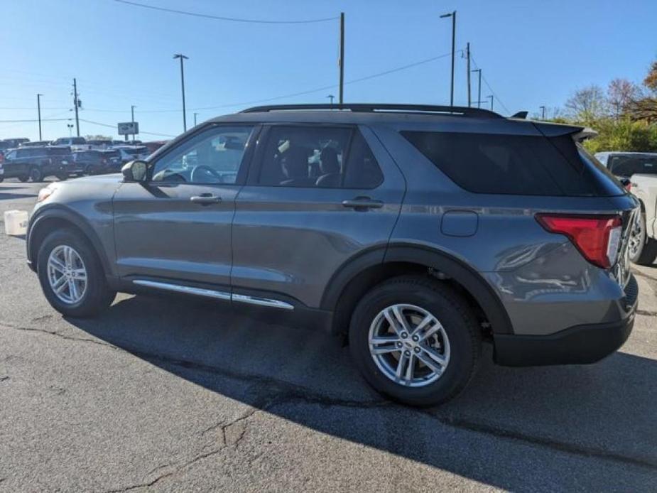 new 2024 Ford Explorer car, priced at $40,185