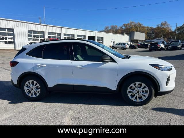 new 2025 Ford Escape car, priced at $30,570