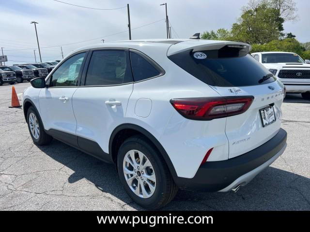 new 2025 Ford Escape car, priced at $26,140