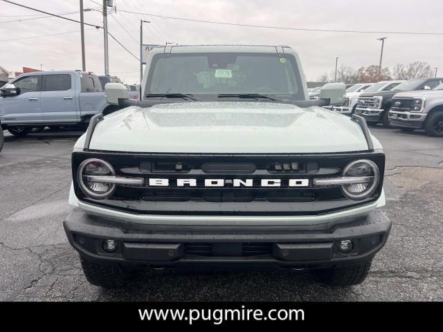 new 2024 Ford Bronco car, priced at $49,055