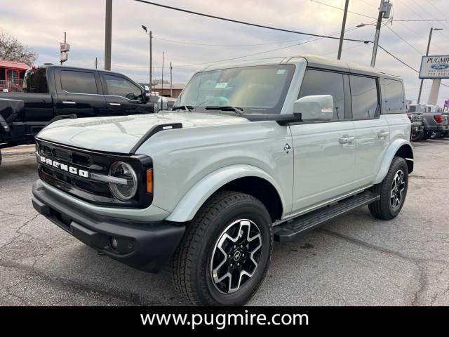 new 2024 Ford Bronco car, priced at $49,055