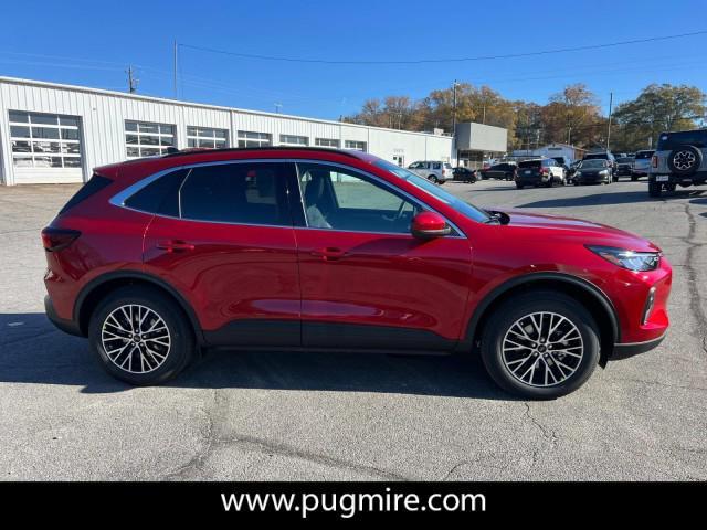 new 2025 Ford Escape car, priced at $36,890