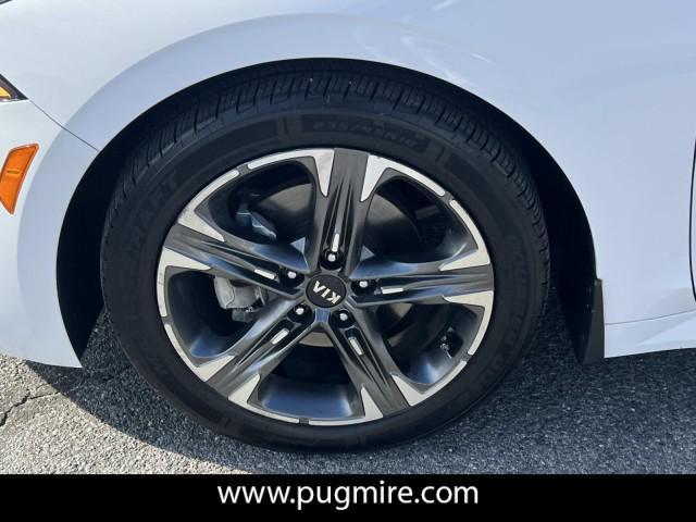used 2021 Kia K5 car, priced at $19,378