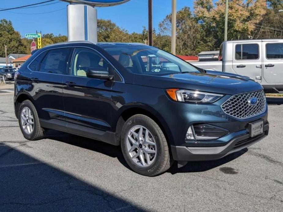 new 2024 Ford Edge car, priced at $35,920