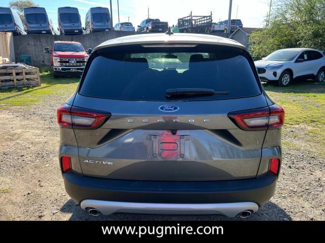 new 2025 Ford Escape car, priced at $25,985