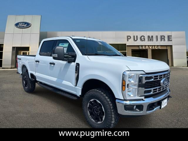 new 2025 Ford F-250 car, priced at $60,560