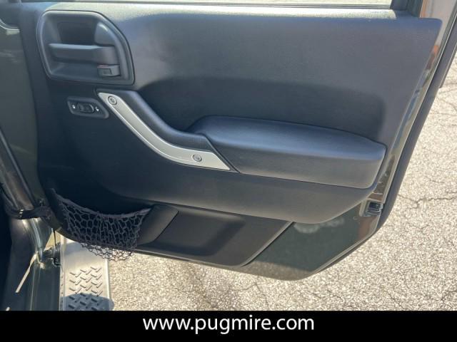 used 2015 Jeep Wrangler Unlimited car, priced at $15,888