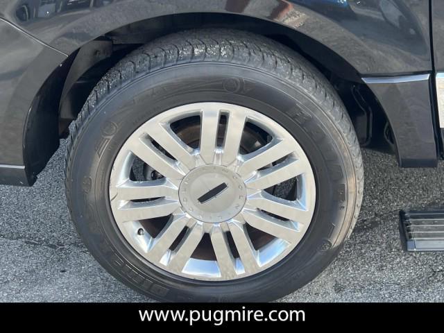 used 2014 Lincoln Navigator car, priced at $18,999