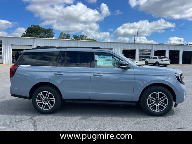 new 2025 Ford Expedition car, priced at $69,885