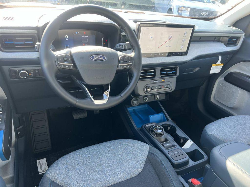 new 2025 Ford Maverick car, priced at $32,290