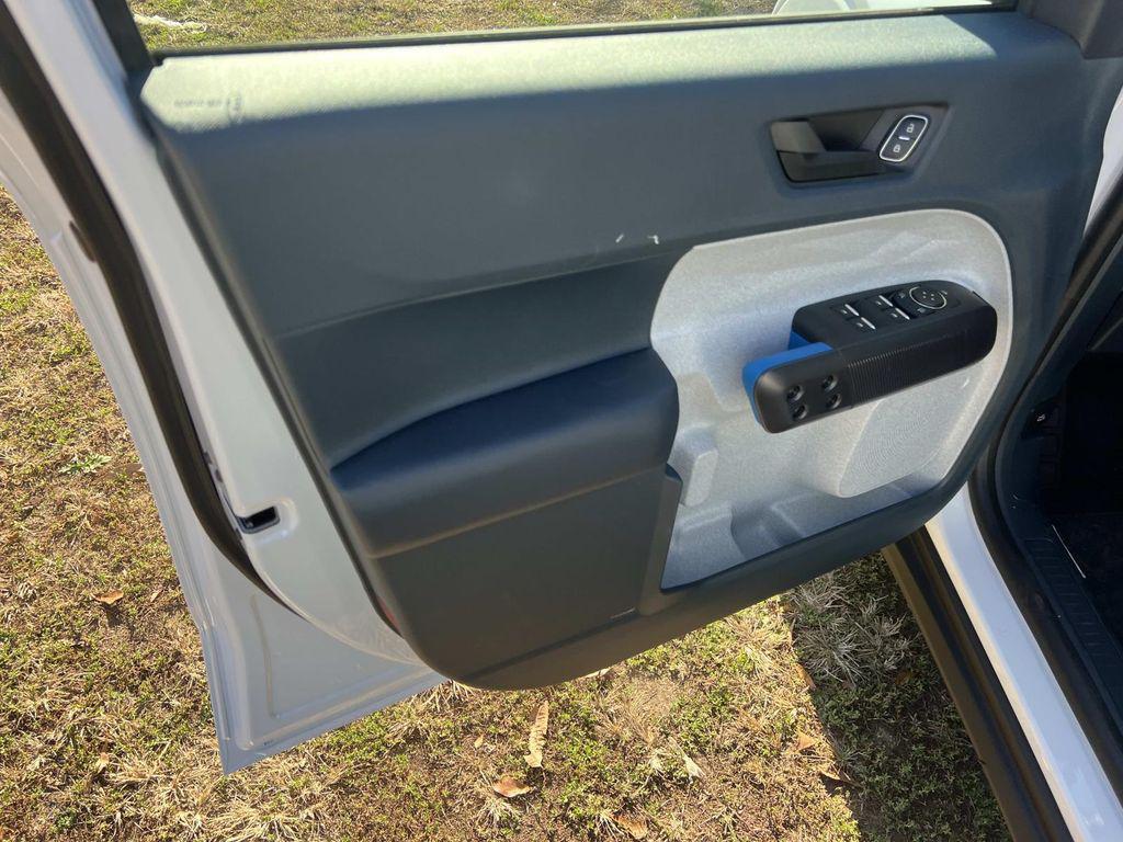 new 2025 Ford Maverick car, priced at $32,290