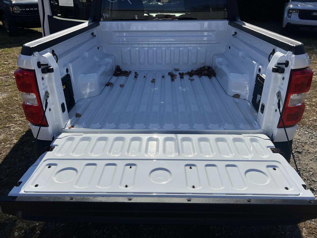 new 2025 Ford Maverick car, priced at $32,290