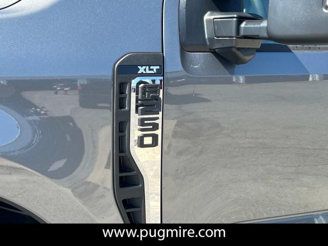 new 2025 Ford F-250 car, priced at $60,560