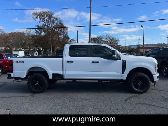 new 2024 Ford F-250 car, priced at $49,805