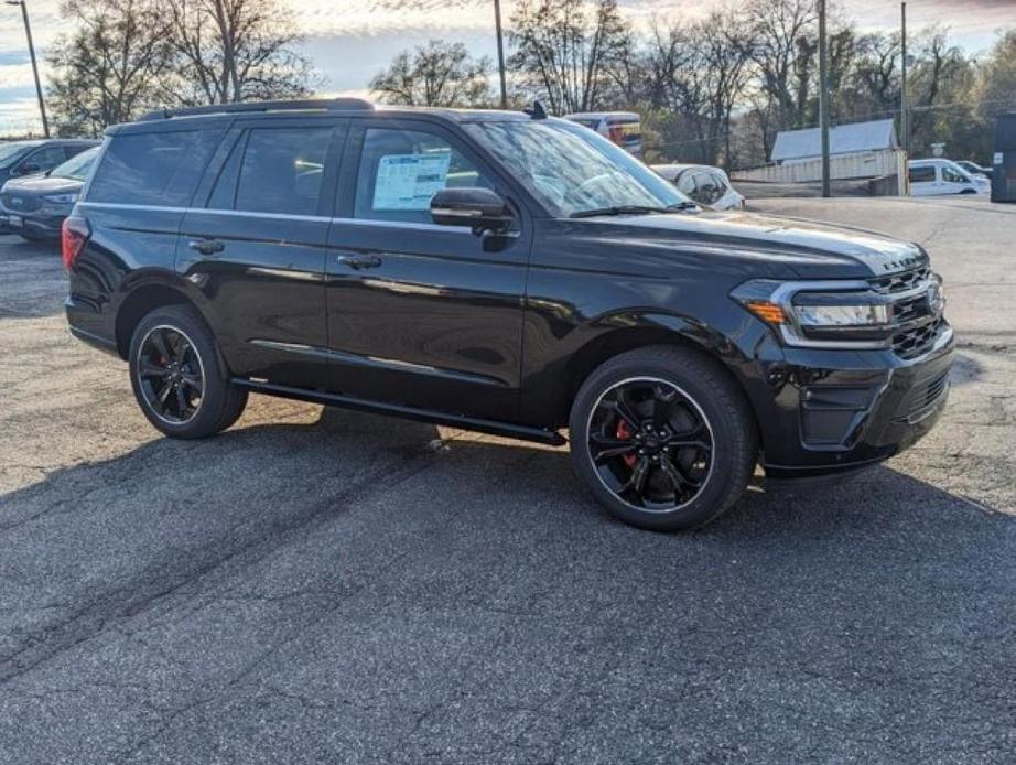 new 2024 Ford Expedition car, priced at $75,720