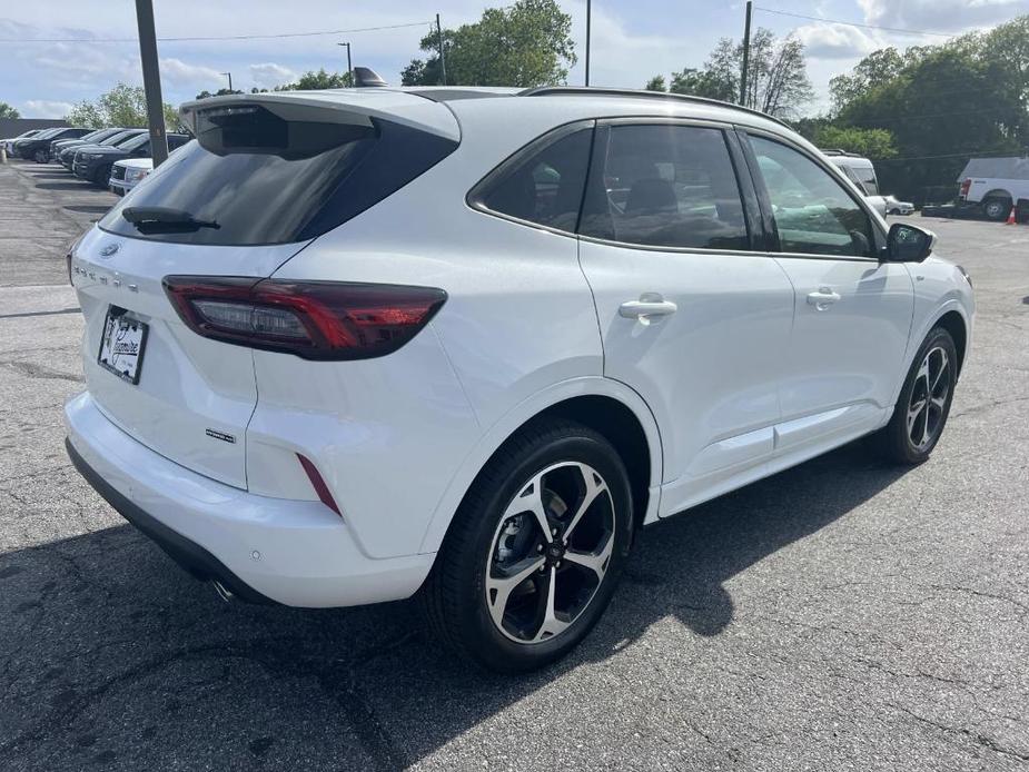 new 2024 Ford Escape car, priced at $36,900