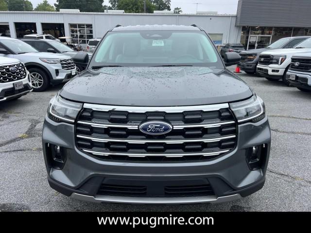 new 2025 Ford Explorer car, priced at $40,265