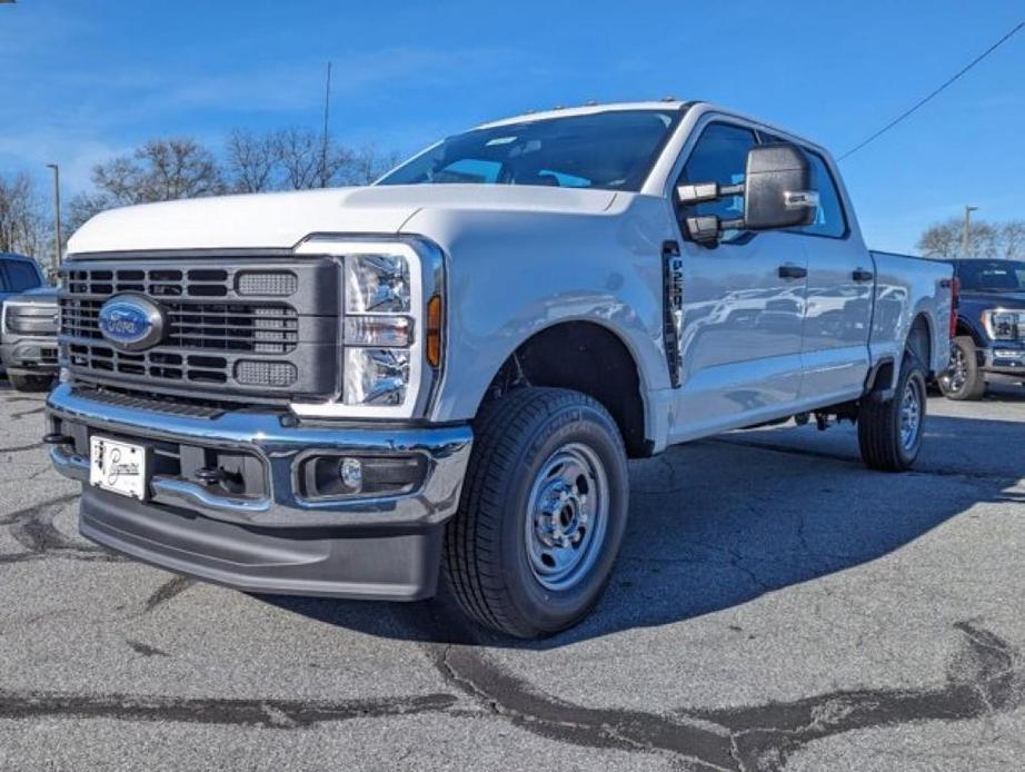 new 2024 Ford F-250 car, priced at $52,849