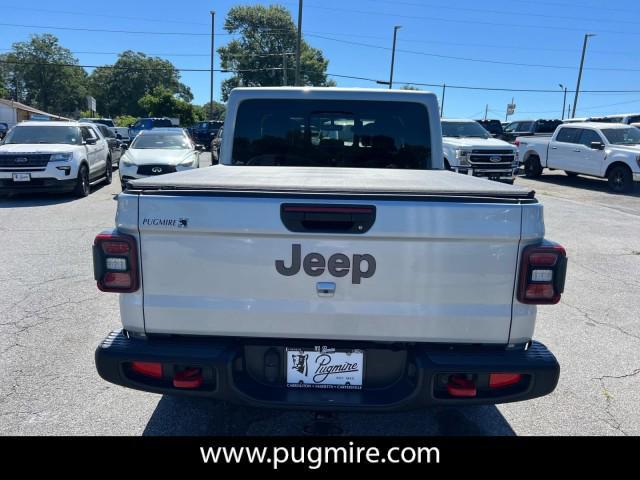 used 2022 Jeep Gladiator car, priced at $40,995