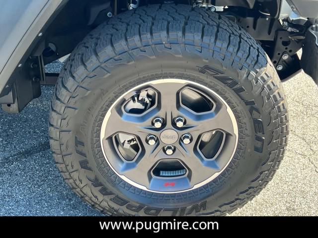 used 2022 Jeep Gladiator car, priced at $40,995