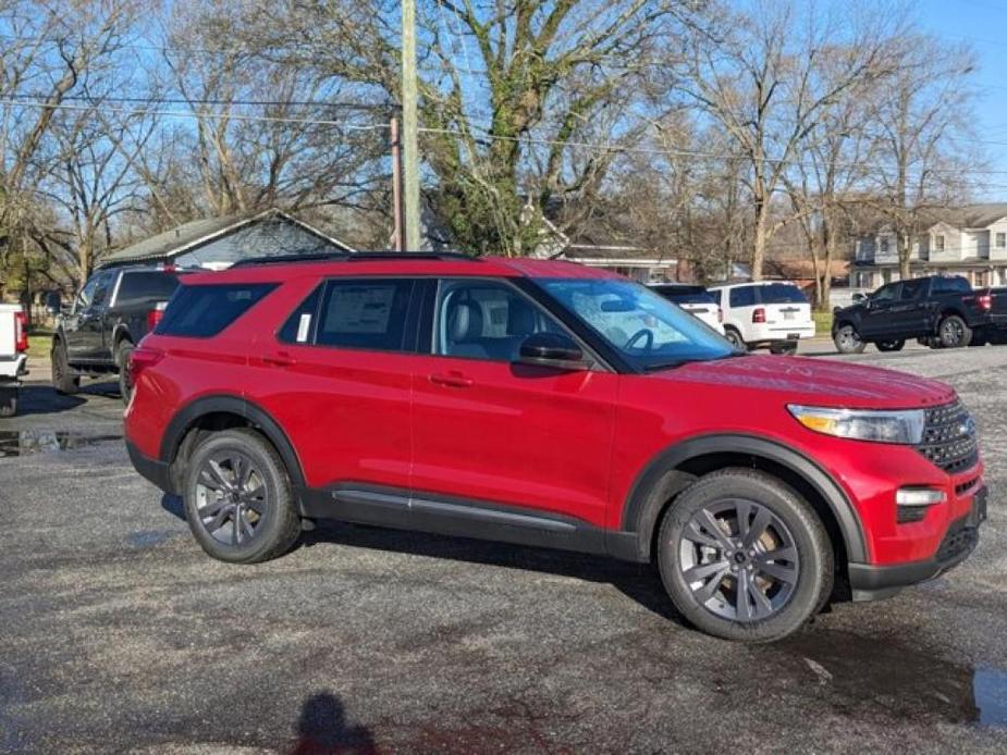 new 2024 Ford Explorer car, priced at $42,775