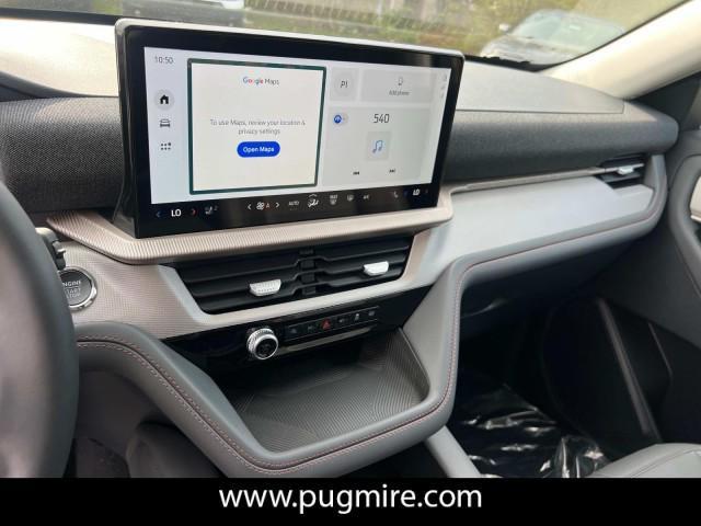 new 2025 Ford Explorer car, priced at $40,010