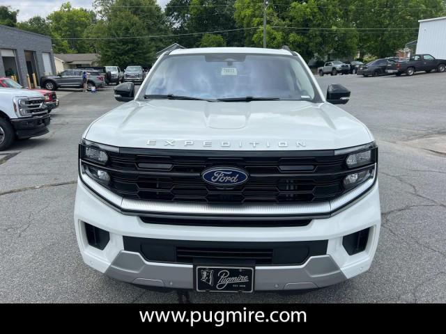 new 2025 Ford Expedition car, priced at $91,735