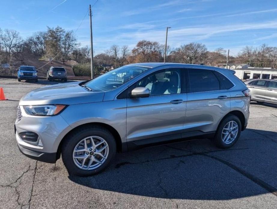 new 2024 Ford Edge car, priced at $35,260