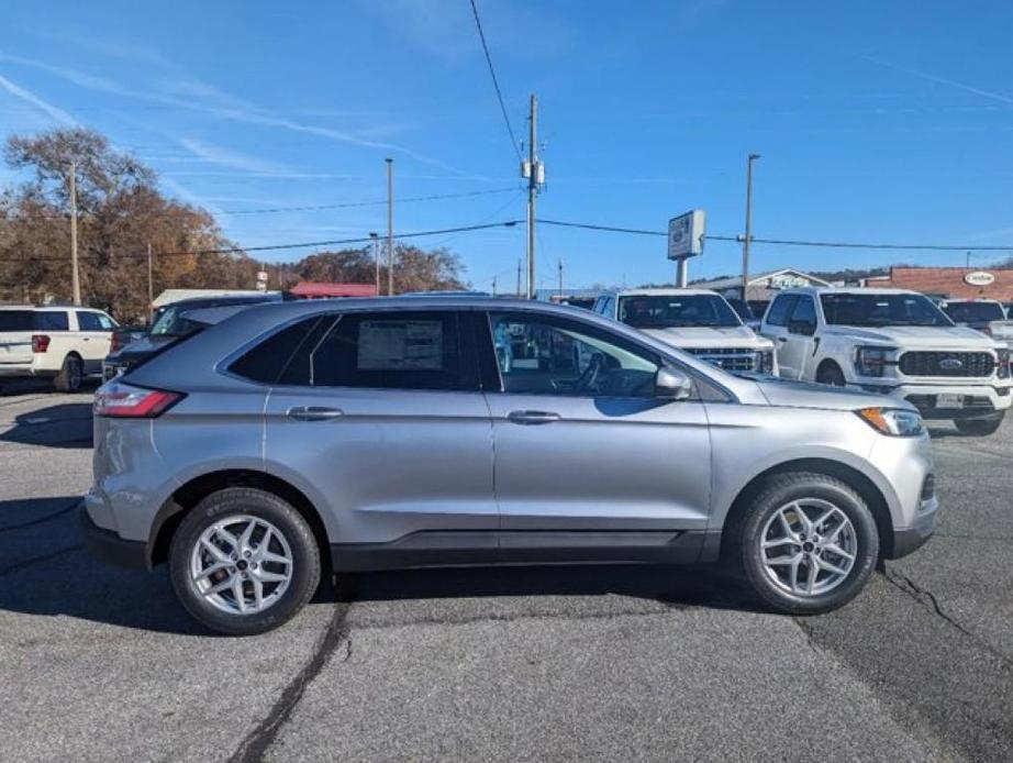 new 2024 Ford Edge car, priced at $35,260