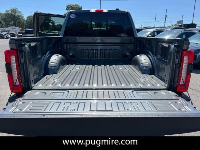 new 2025 Ford F-250 car, priced at $60,560