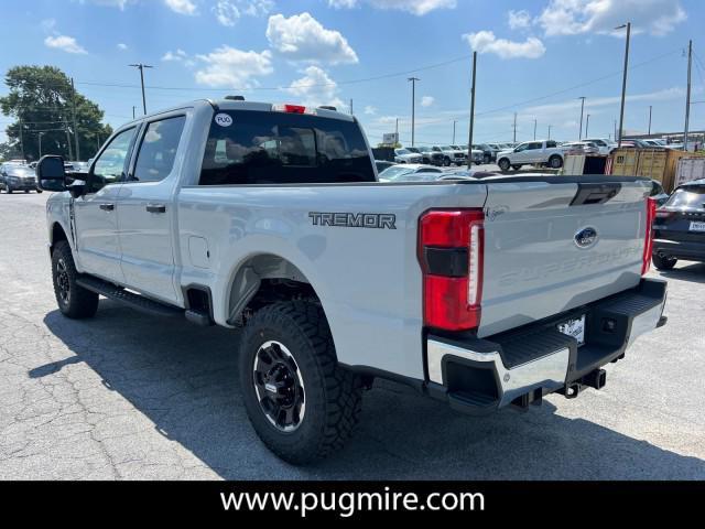 new 2025 Ford F-250 car, priced at $60,560