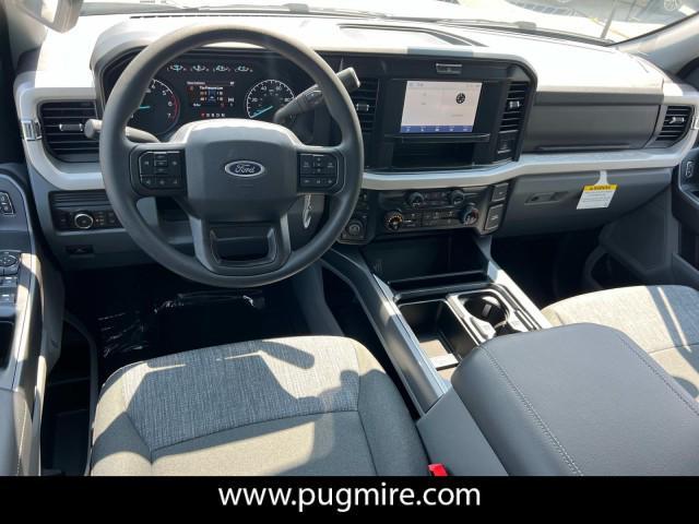 new 2025 Ford F-250 car, priced at $60,560