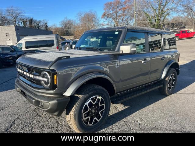 new 2024 Ford Bronco car, priced at $49,160