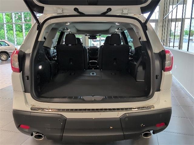 new 2025 Subaru Ascent car, priced at $51,433