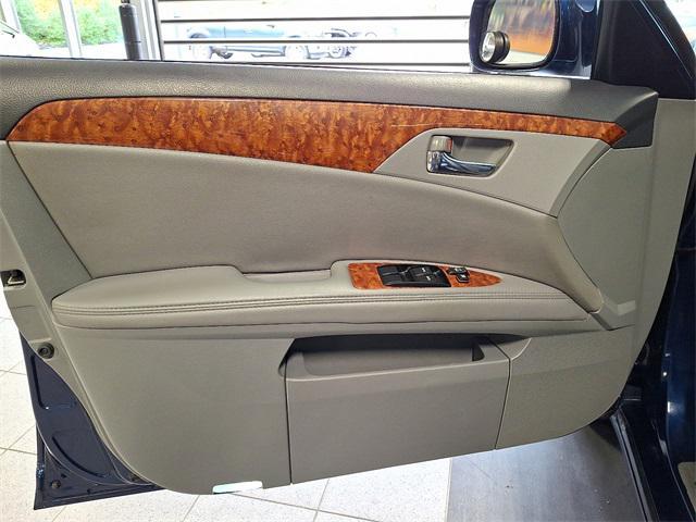 used 2007 Toyota Avalon car, priced at $8,000