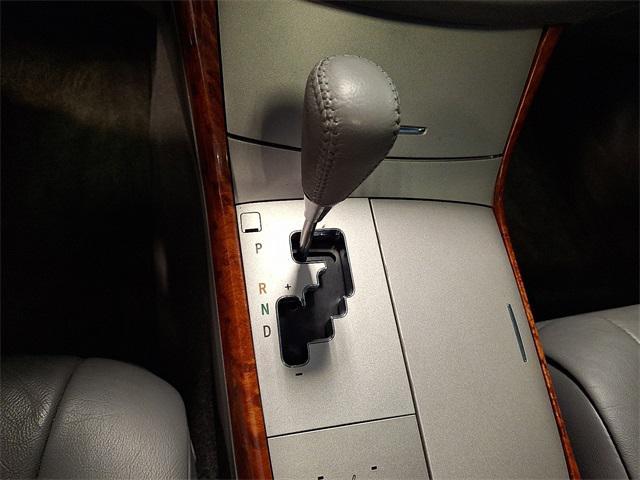 used 2007 Toyota Avalon car, priced at $8,000