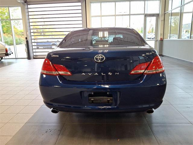 used 2007 Toyota Avalon car, priced at $8,000