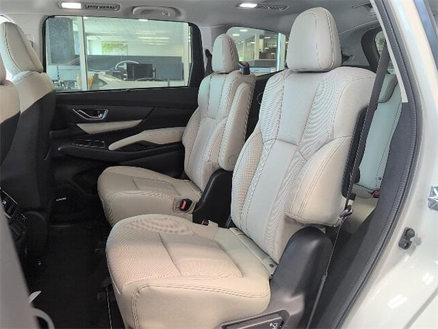 new 2025 Subaru Ascent car, priced at $46,143