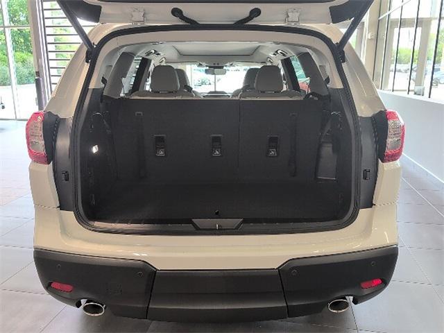 new 2025 Subaru Ascent car, priced at $46,143