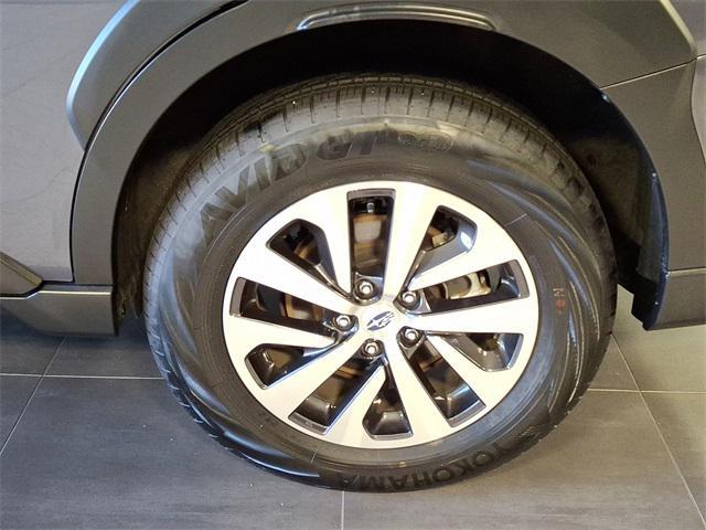 used 2025 Subaru Outback car, priced at $30,000