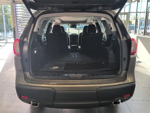 new 2025 Subaru Ascent car, priced at $54,427