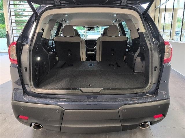 new 2025 Subaru Ascent car, priced at $39,807